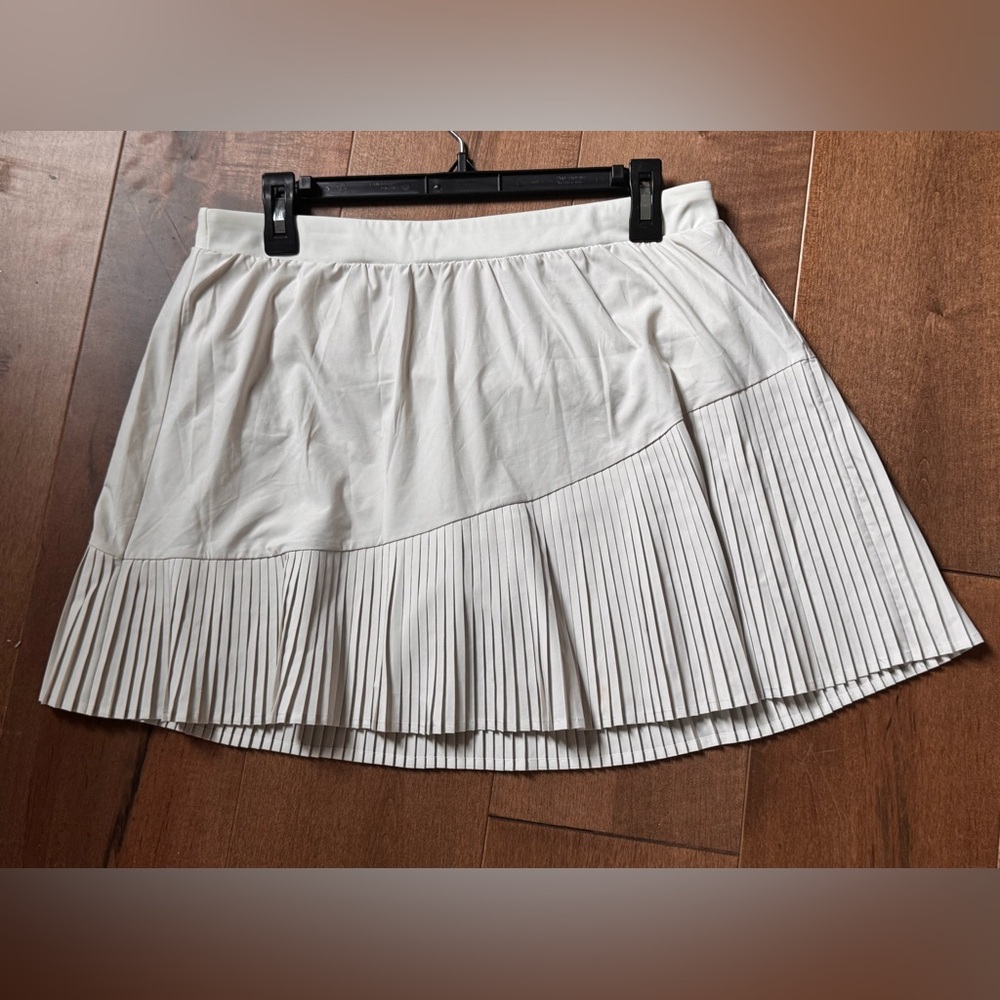 Spanx Get Moving Pleated A-Line Women's Skort